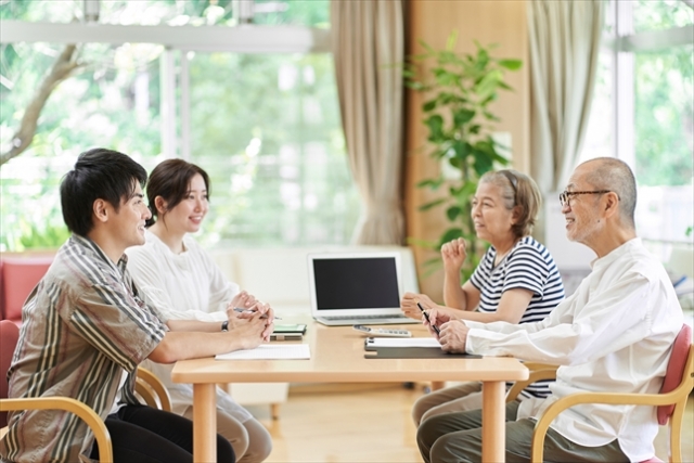family_senior | ELEMOs